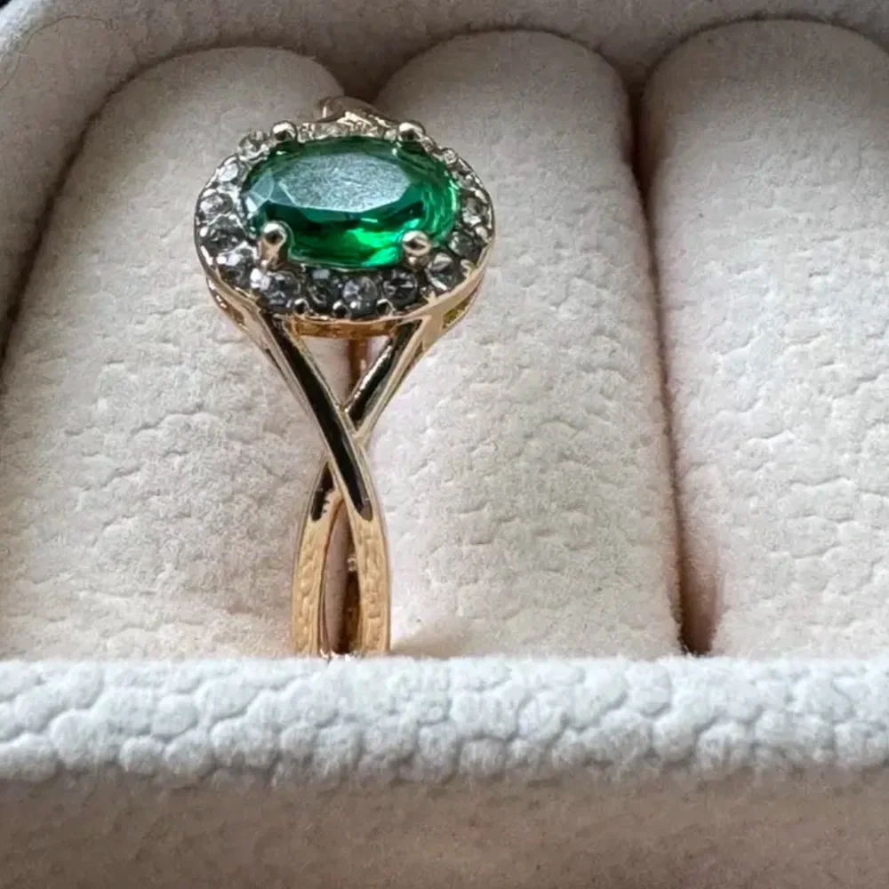 Gold and Emerald Gemstone Ring - NEW - SIZE 6, 7, 8, or 9 Available